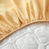 کاور تشک ضد آب رنگ کرم Cream